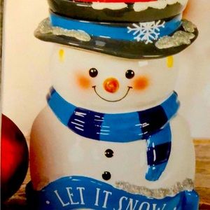 Christmas Snowman Wax Warmer. Free wax bar included